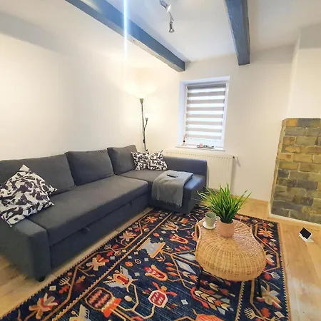 Апартаменти Joy City Semenicului 2 Брашов